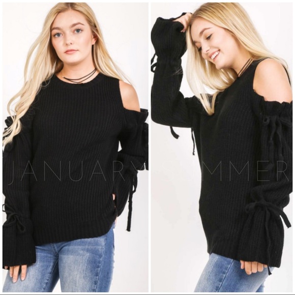 ❄️LAST1️⃣//IVORY COLD SHOULDER SWEATER - Picture 5 of 8